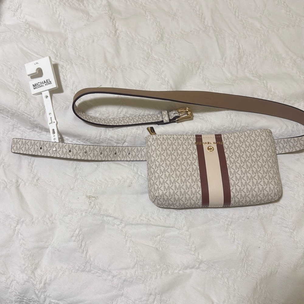 Michael kors belt bag
